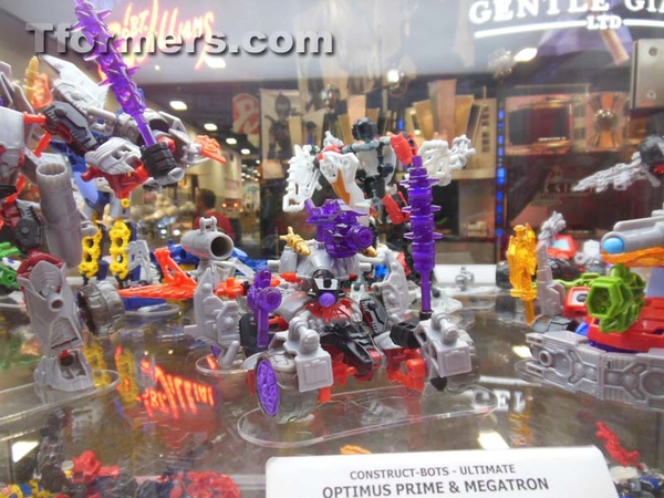 Transformers Sdcc 2013 Preview Night  (99 of 306)